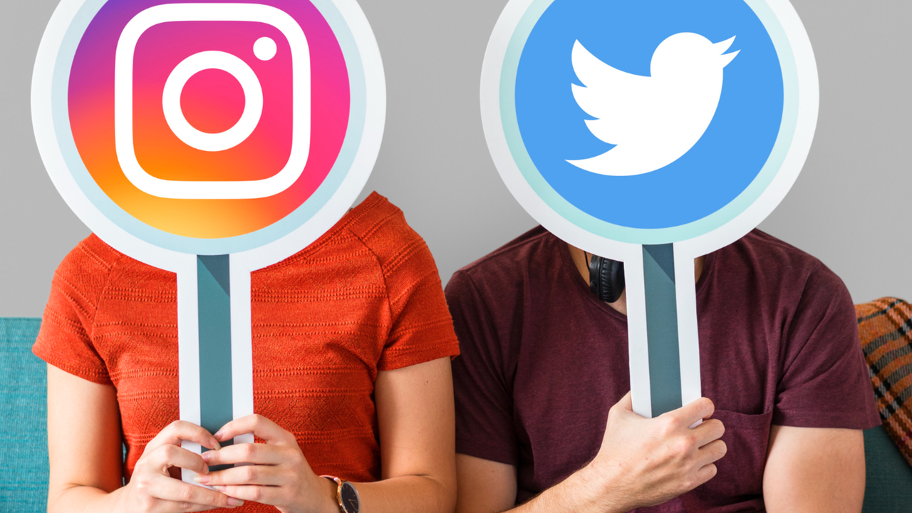 Framia Pro resizing graphics for multiple social media platforms